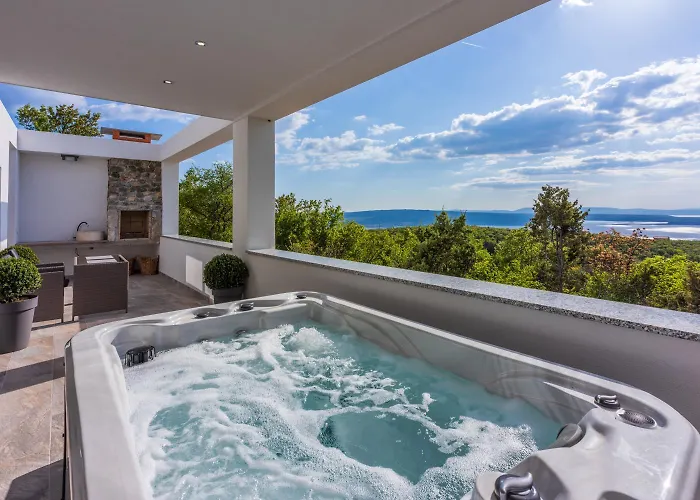 Einzigartige Casita Mit Whirlpool, Sauna, Meerblick, Grill, Privatparkplatz * Crikvenica
