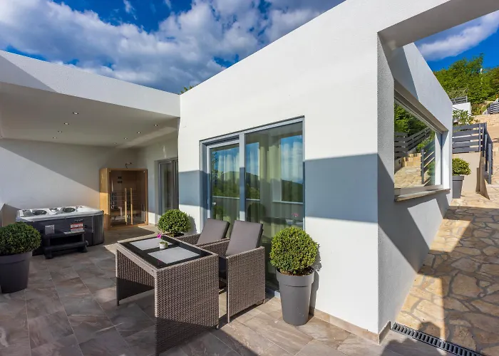 Einzigartige Casita Mit Whirlpool, Sauna, Meerblick, Grill, Privatparkplatz Semesterbostad Crikvenica