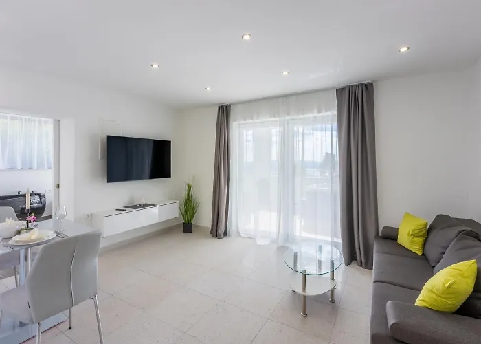 Einzigartige Casita Mit Whirlpool, Sauna, Meerblick, Grill, Privatparkplatz * Crikvenica