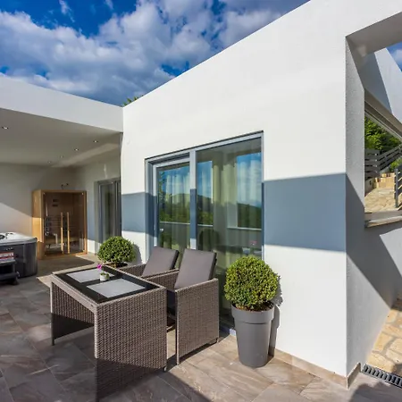 Einzigartige Casita Mit Whirlpool, Sauna, Meerblick, Grill, Privatparkplatz 度假居 茨里克韦尼察